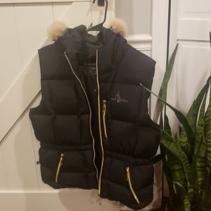 Baby phat adorable warm best with hood.